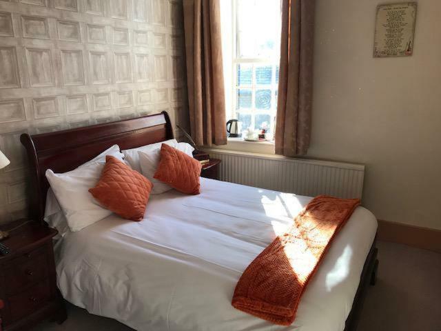 The Craven Heifer Bed & Breakfast Addingham Bagian luar foto